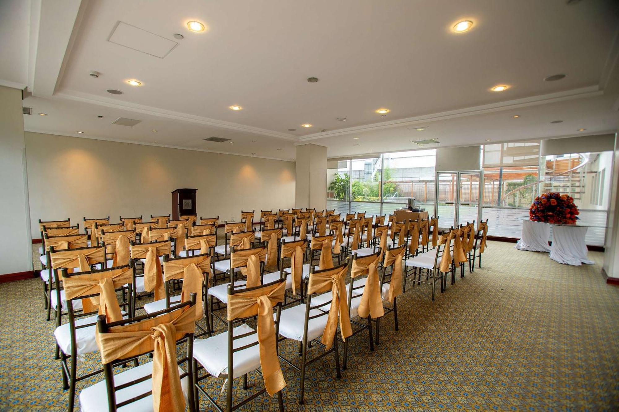 Hilton Colon Quito Hotel Dış mekan fotoğraf