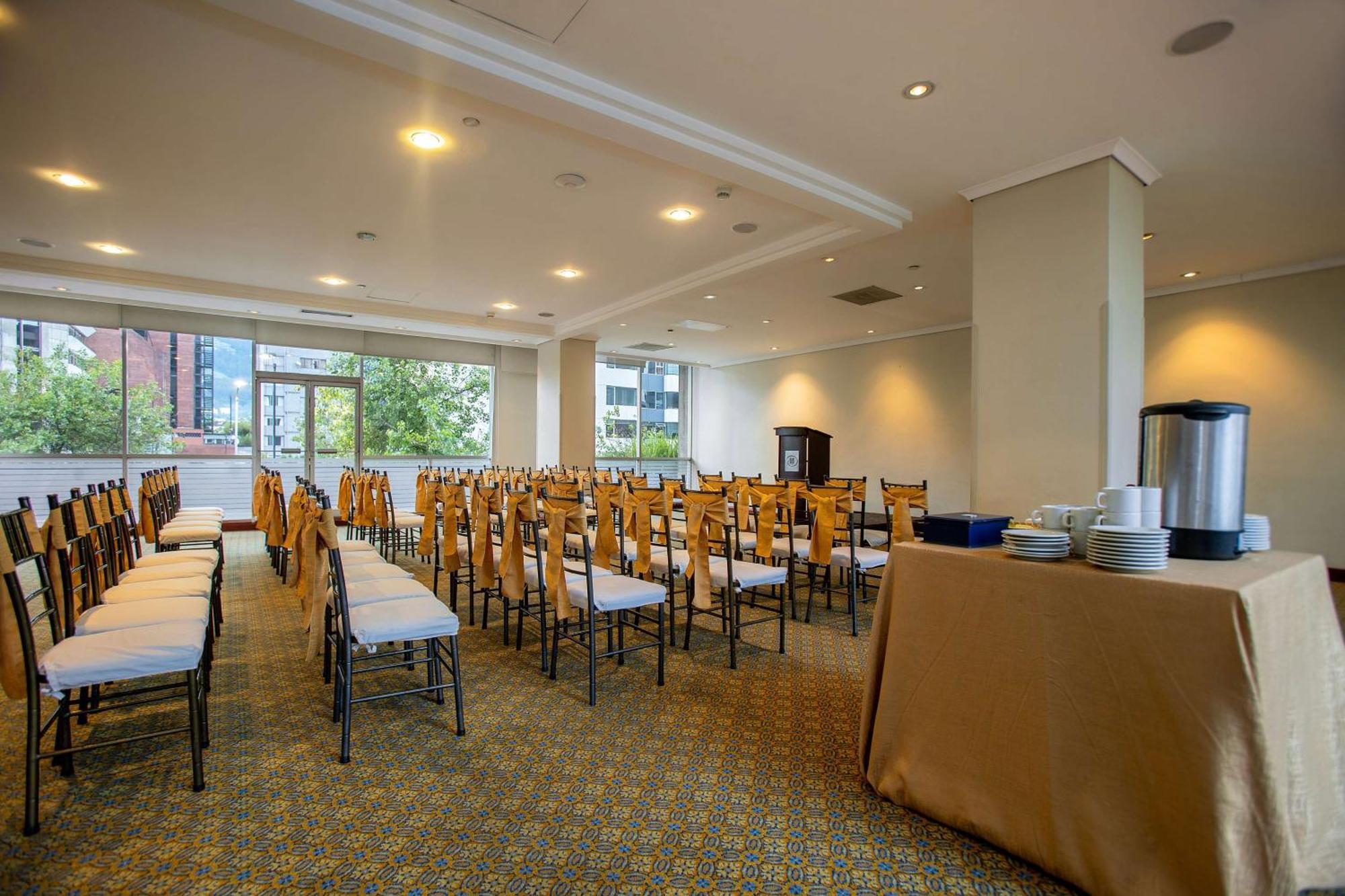 Hilton Colon Quito Hotel Dış mekan fotoğraf
